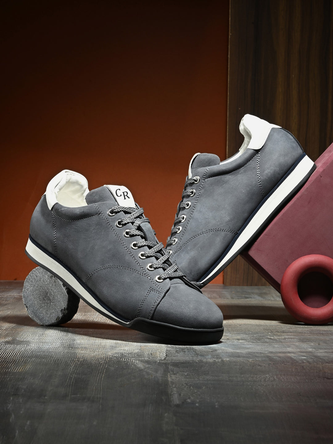 Mens Nubuck leather Lace up Casual Sneaker